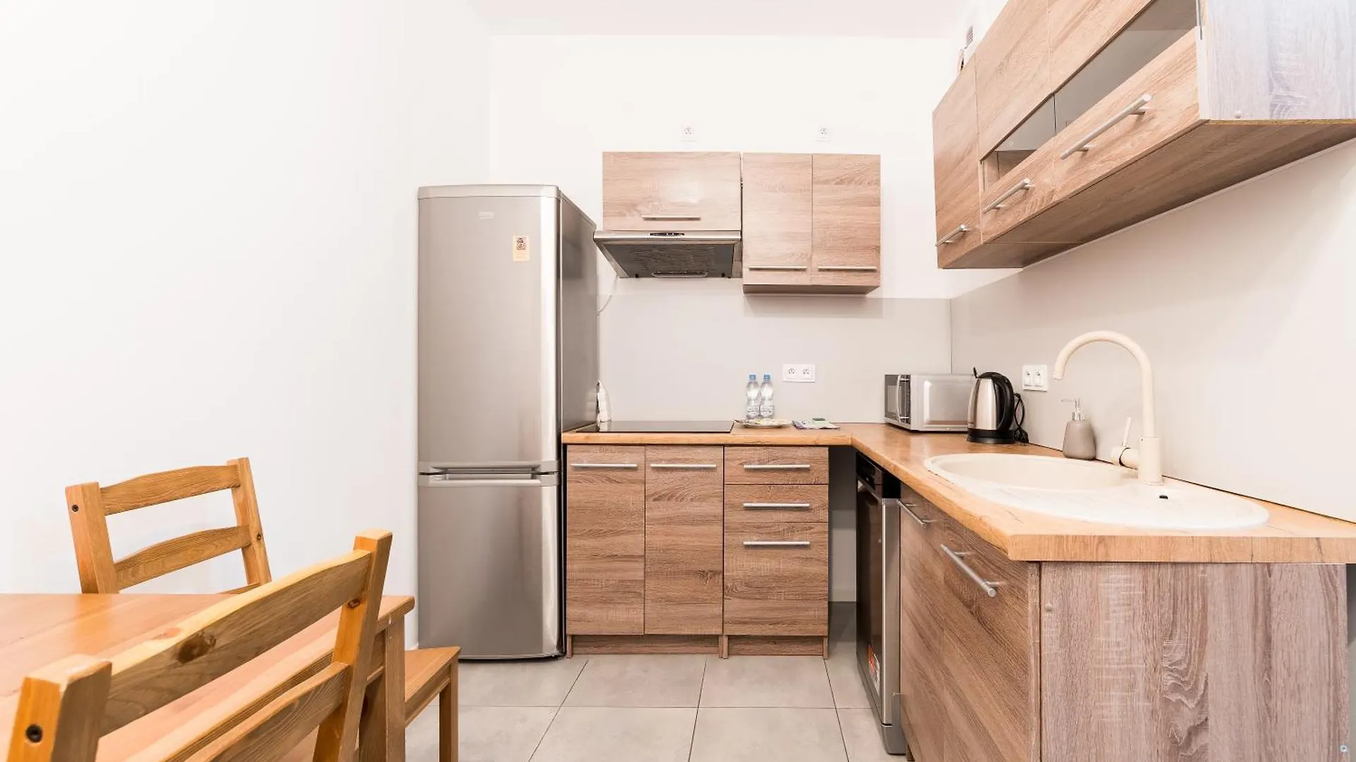 Poznan Wschod Homely Apartment