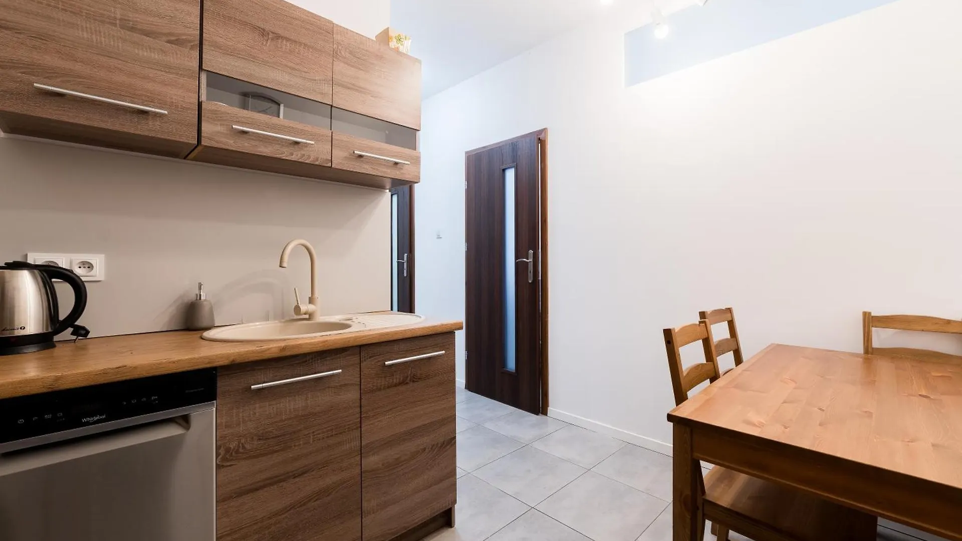 Poznan Wschod Homely Apartment Poland